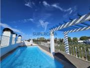 Apartamento T3 em Santiago Maior e São João Baptista