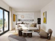 Apartamento T3 em Santo António dos Cavaleiros e Frielas