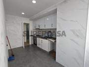 Apartamento T3 Fantástico e Totalmente Remodelado ao Pé...