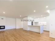 Apartamento T3 Ferreiros c/ terraço