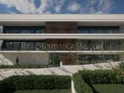 Apartamento T3 grandes áreas, condomínio fechado