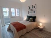 Apartamento T3 Integralmente renovado com Varanda