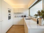 Apartamento T3 junto ao Campo Pequeno