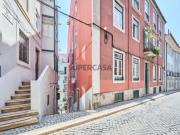 Apartamento T3 Largo do Carmo Chiado para recuperar