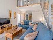 Apartamento T3 lindamente decorado com piscina partilhada