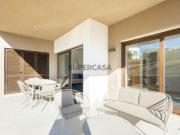 Apartamento T3 localizado em condomínio de luxo com...