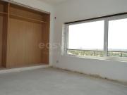 Apartamento T3 localizado em zona preferencial de Torres...