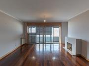 Apartamento T3 Matosinhos Sul com varanda e vistas para...
