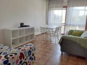 Apartamento T3, mobilado, à Boavista