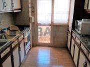 Apartamento T3 Mobilado localizado na Rua Damião de Góis