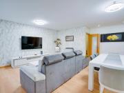 Apartamento T3 Mobiliado | Famões Urb. Courela dos Fornos