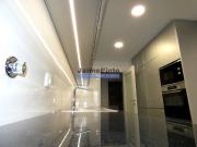 Apartamento T3 moderno, novo, em zona elegante....