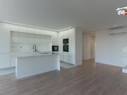 Apartamento T3 Montijo Parqueamento, Varanda e Arrecadação