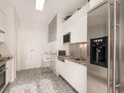 Apartamento T3 na Foz com varanda