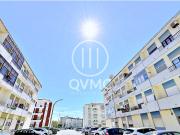 Apartamento T3 na Moita com varandas 1º andar