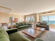 Apartamento T3 na primeira linha de mar na Foz 157m²...