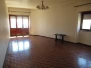 Apartamento T3 no 2.º Piso com Varanda – Mira de Aire –...