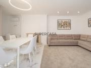 Apartamento T3 no Bairro de Rosário em Cascais...