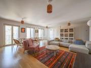 Apartamento T3 no condomínio Unique Belém, em Lisboa