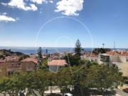Apartamento T3 no Estoril com vista de mar