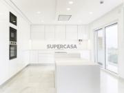 Apartamento T3 no Montijo 2 Suítes, 3 WC’s, 4 Varandas Apartamento T3 no Montijo 2 Suítes, 3 WC’s, 4 Varandas