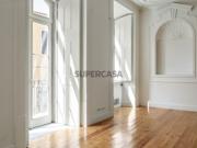 Apartamento T3, no Palácio Schindler, com 2 lugares de...