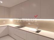 Apartamento T3 no último andar com vistas, terraço e...