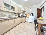 Apartamento T3 nos Quatro Caminhos