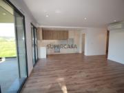 APARTAMENTO T3 NOVO A 3 MIN DO CENTRO DE LEIRIA