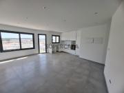 Apartamento T3 Novo ao nível do 2º andar, Calhau, Nazaré