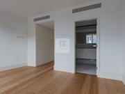 Apartamento T3 Novo com Garagem aos Aliados | Bonjardim...