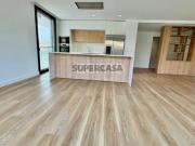 Apartamento T3 Novo em Bicesse