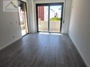 Apartamento T3 Novo com parqueamento para Arrendamento...