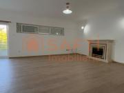 Apartamento T3 para Arrendamento em Ramada