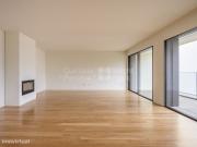 Apartamento T3 para arrendar em condomnio fechado no Porto