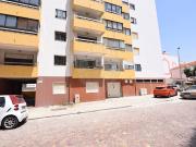 Apartamento T3 para arrendar em Costa de Caparica
