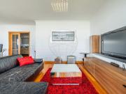 Apartamento T3 para arrendar em Funchal