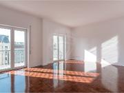 Apartamento T3 para arrendar em Lisboa