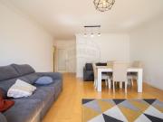Apartamento T3 para arrendar em Loures