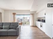 Apartamento T3 para arrendar em Miraflores, Oeiras Apartamento T3 para arrendar em Miraflores, Oeiras