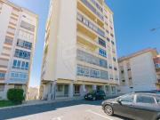 Apartamento T3 para arrendar em Sintra