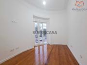 Apartamento T3 para venda na General Roçadas, Penha de...