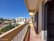 Apartamento T3, perto da zona Ribeirinha em Portimo, Algarve