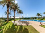 Apartamento T3 primeira linha de mar em Cascais 0m²...