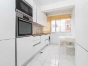 T3 remodelado em Odivelas próximo do metro