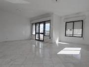 Apartamento T3 que prima pela sua localização, Loulé,...