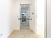 Apartamento T3 R/C Novo com Garagem