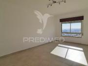 Apartamento T3 remodelado com 2 WC, vista magnífica de rio!