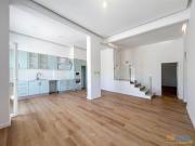 Apartamento T3 remodelado, com terraço na Qtª do Dr....