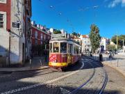 Apartamento T3 Remodelado com Vista Desafogada em Alfama...
